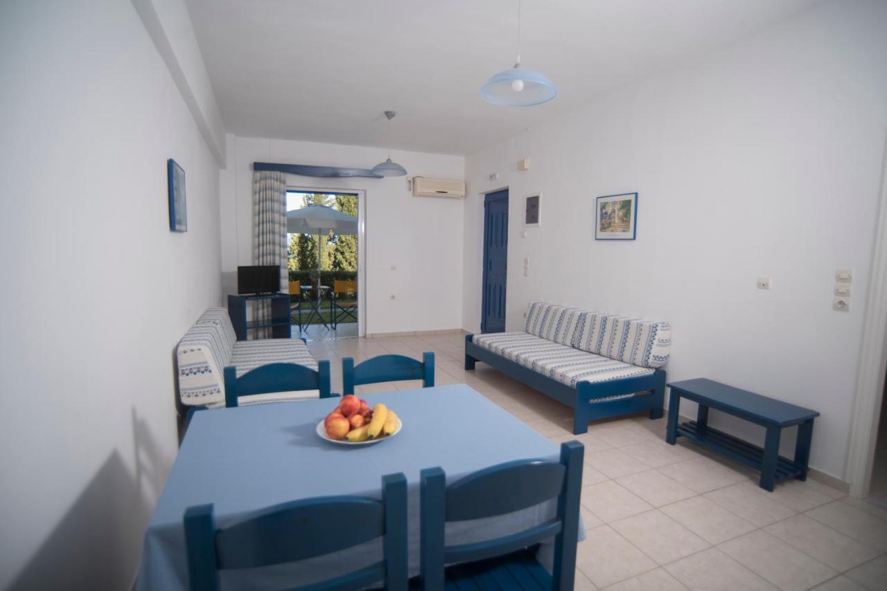 Nymphs Rooms & Apartments 尼基亚娜 外观 照片